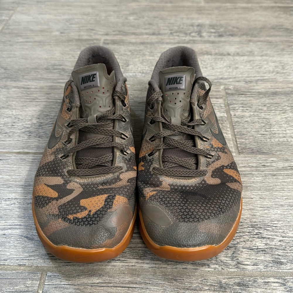 Men’s Nike Metcon size 9